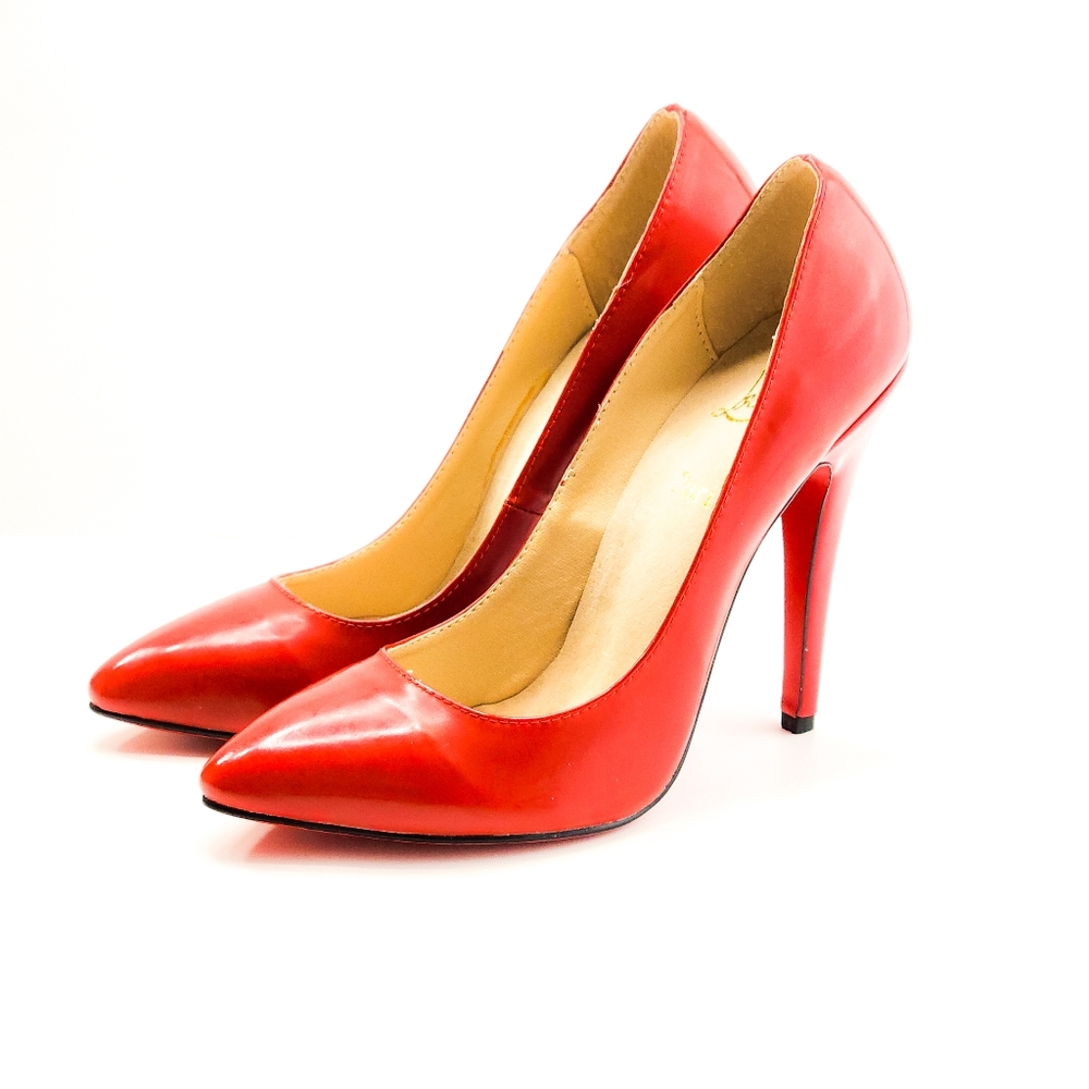 Red High Heels 👠